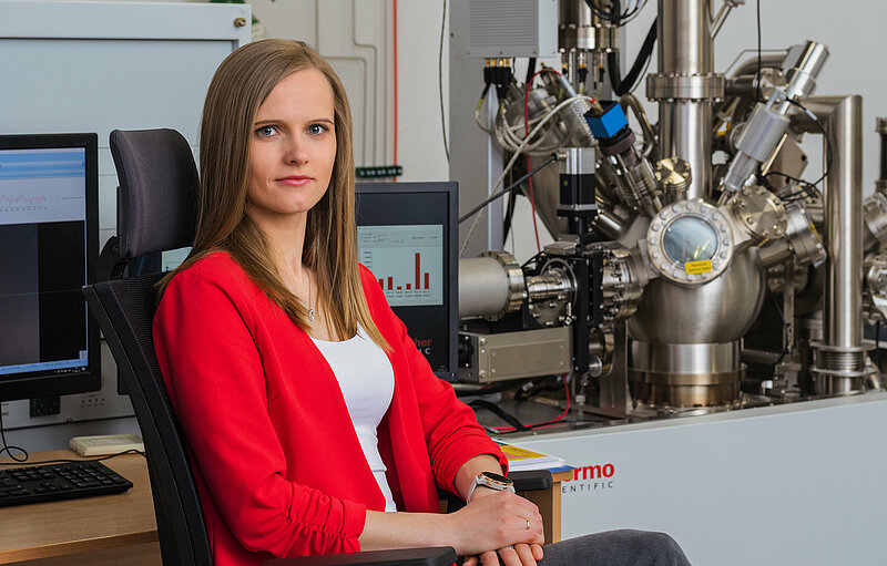 Turning a versatile material into a smart thermometer