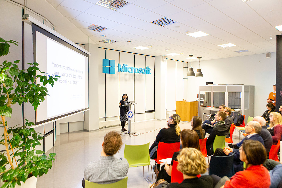 Jorkas Universitātes profesore un Kognitīvo zinātņu biedrības prezidente Asifa Madžida. Foto: Andis Arnicāns.