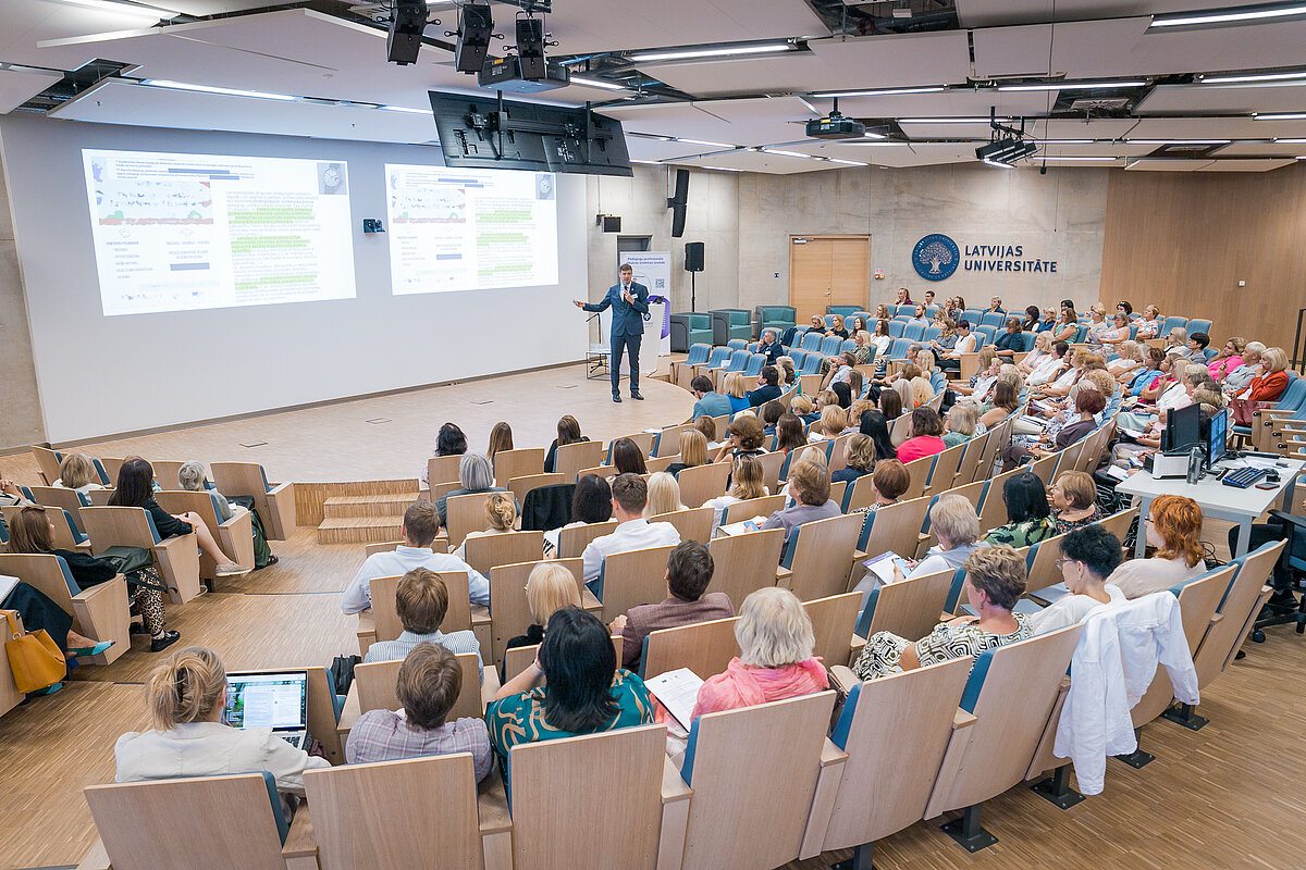 © Toms Grīnbergs, 2025. © Latvijas Universitāte, 2025.