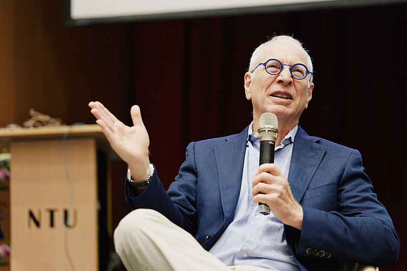 Is Dijkstra’s algorithm really optimal? A world-class guest lecture.