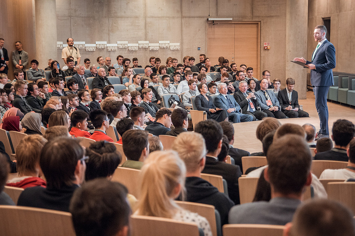 EuPhO'19 atklāšanas ceremonija LU Akadēmiskā centra Zinātņu mājā