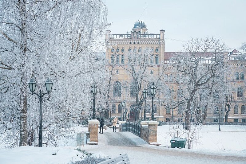 Studiju programmā “Latviešu valodas kā svešvalodas skolotājs” uzņemti 37 studētgribētāji