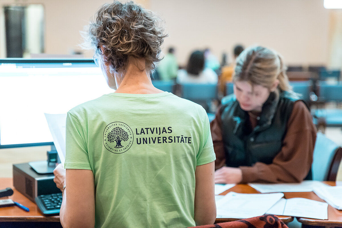 Pieteikšanās studijām Latvijas Universitātē. © Foto: Toms Grīnbergs, Latvijas Universitātes Komunikācijas departaments